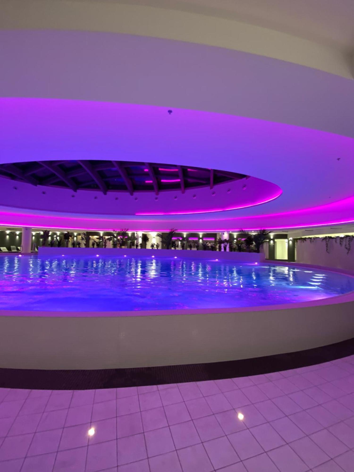 Hanza Tower Apartament Times Square Szczecin Exteriör bild